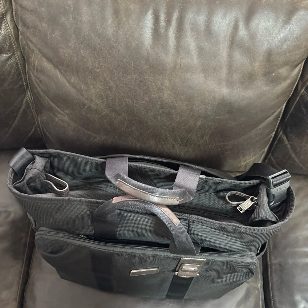 Tumi Black Nylon Travel Briefcase Tote with Leather Trim